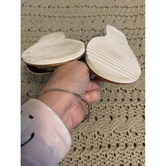 Sorel Women SZ 12 Open-Toe Sandals Elastic Silver Straps & White Leather Accents - Picture 11 of 16